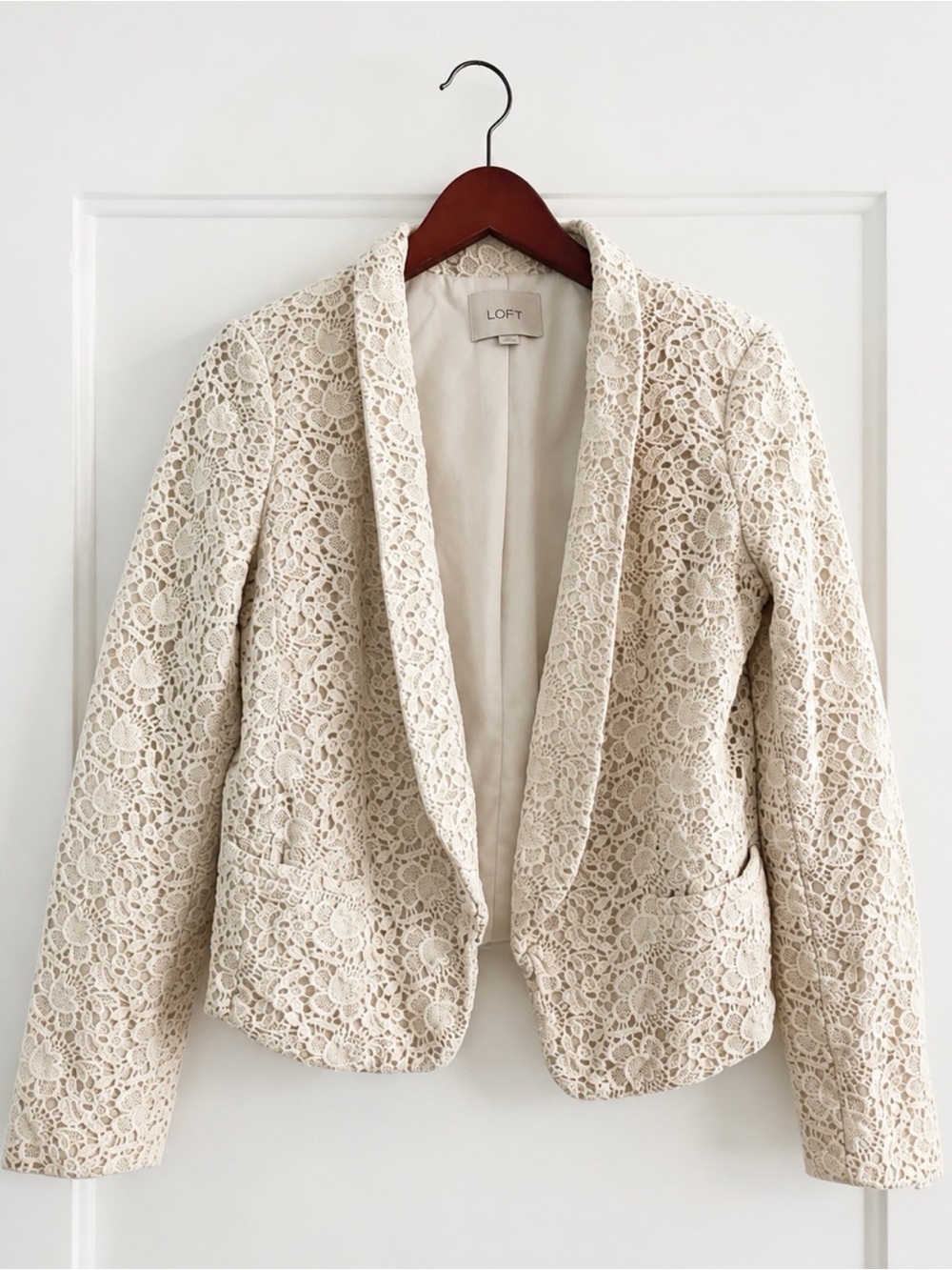 LOFT Ann Taylor Ivory Floral Lace Blazer Jacket Women’s Size 8 Petite